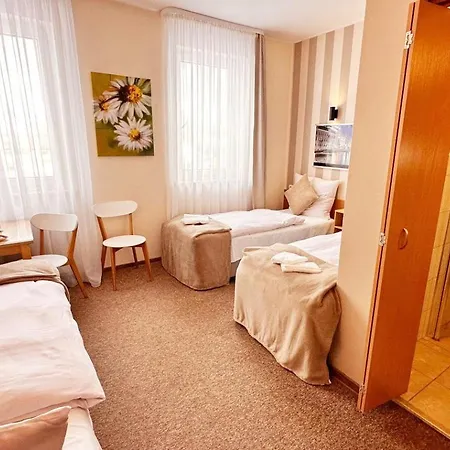 Bb Samozameldowanie 3*