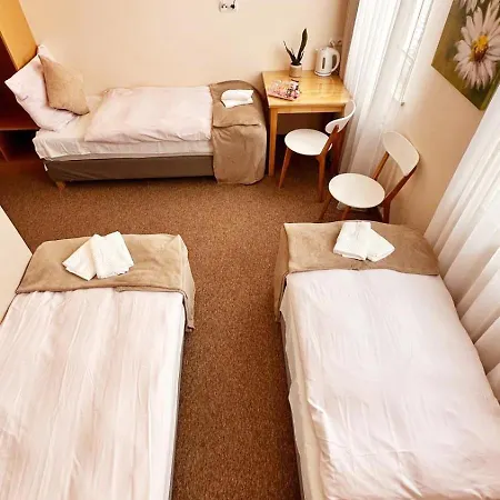 B&B Bb Samozameldowanie 3*