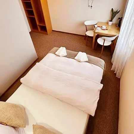 B&B Bb Samozameldowanie 3*