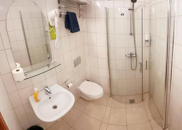 Bb Samozameldowanie 3*